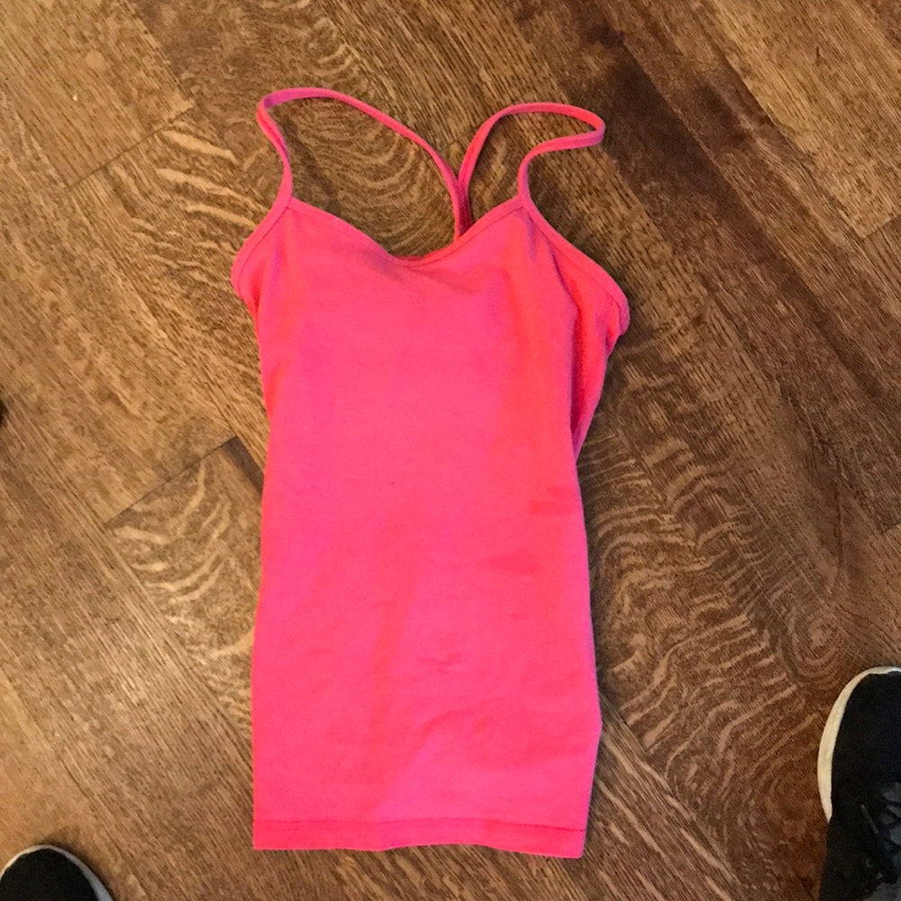 Lululemon tank
